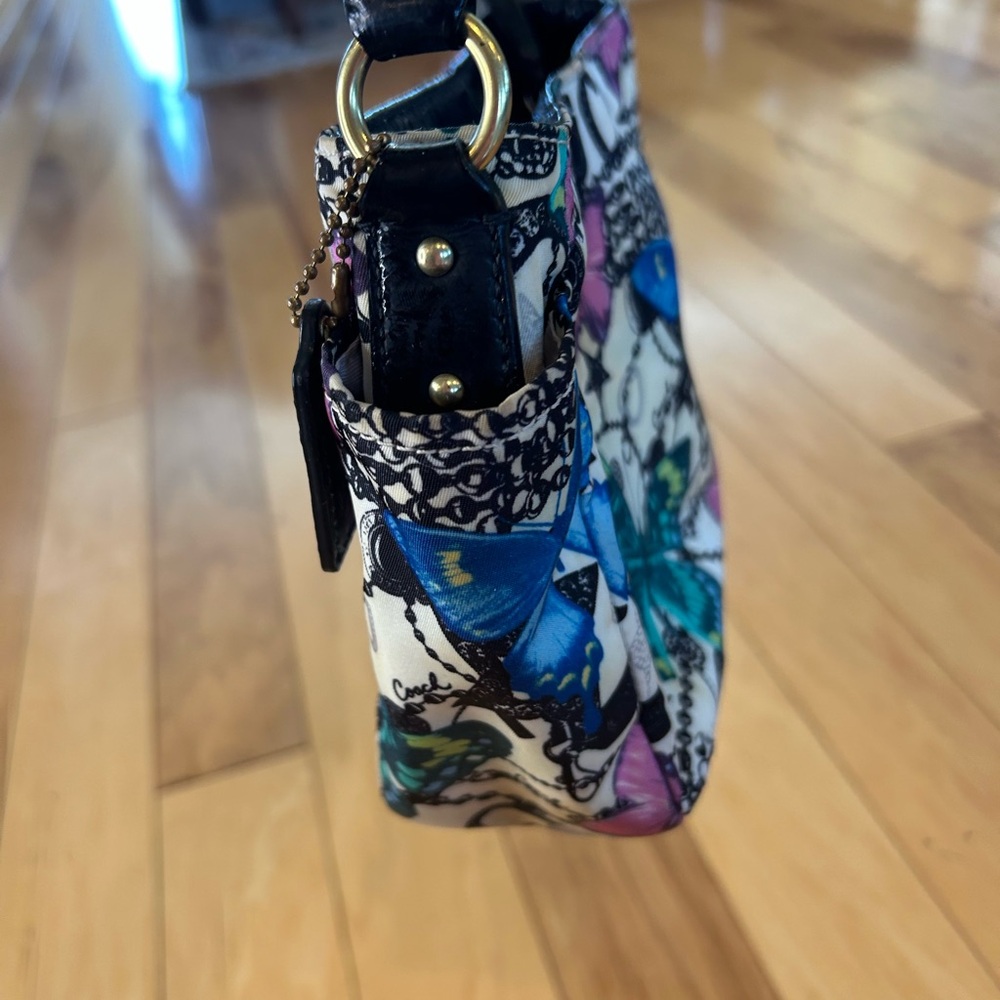 Coach Limited Edition Carly Butterfly Shoulder Bag- Rare Find! - Picture 5 of 17